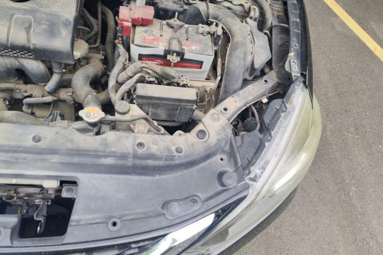 Used Nissan Sylphy 2016 1.6 XL CVT Deluxe Edition Engine Bay Left