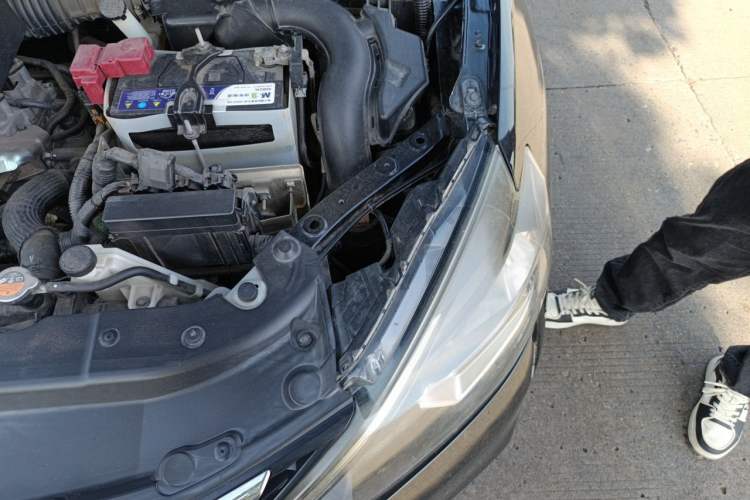 Used Nissan Sylphy 2016 1.6 XL CVT Luxury Edition Engine Bay Left