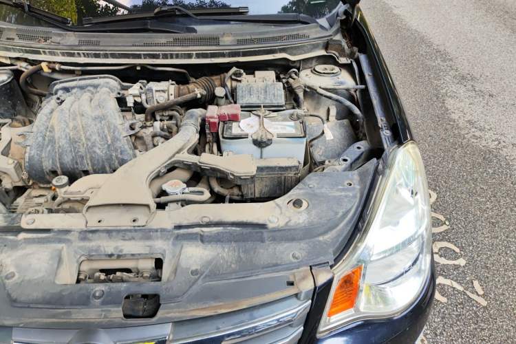 Used Nissan Sylphy 2016 Classic 1.6XE Manual Comfort Edition Engine Bay Left