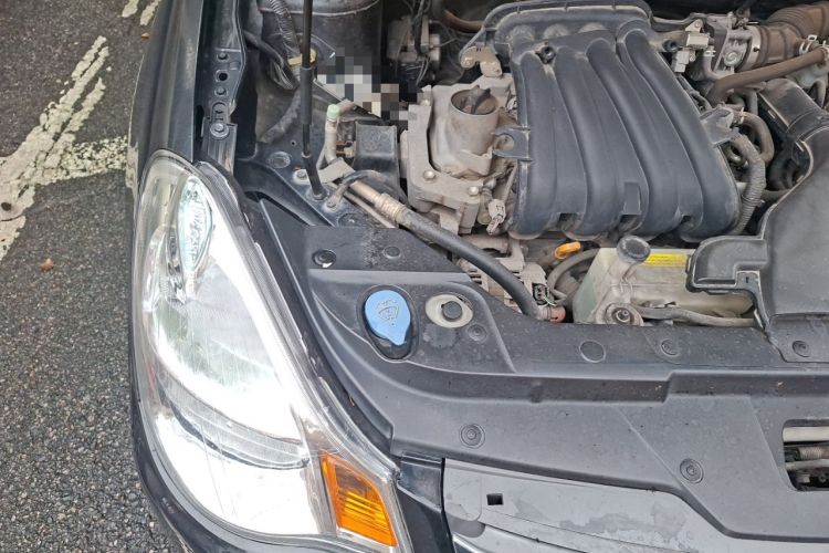 Used Nissan Sylphy 2016 Classic 1.6XE Manual Comfort Edition Engine Bay Right