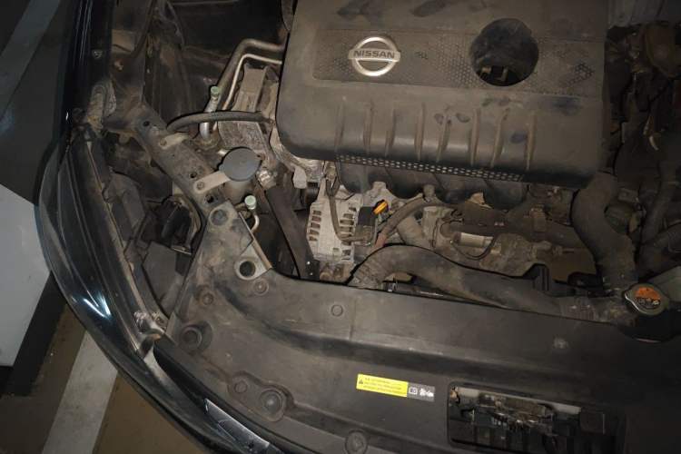 Used Nissan Sylphy 2016 1.6 XL Manual Luxury Edition Engine Bay Right
