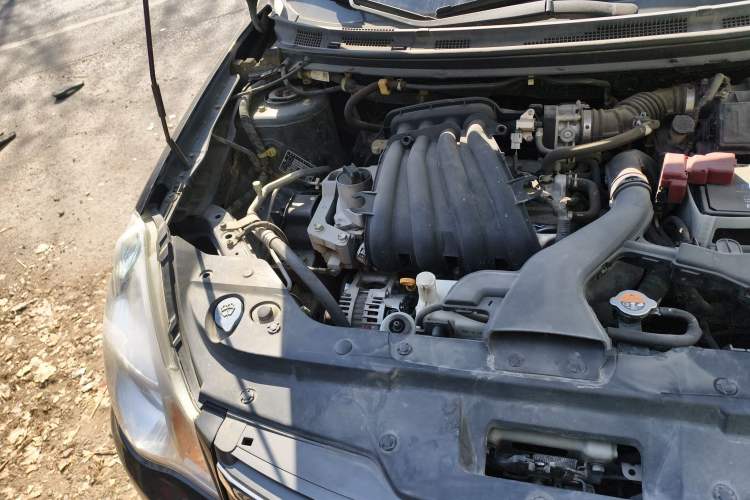 Used Nissan Sylphy 2016 Classic 1.6XL Manual Luxury Edition Engine Bay Right