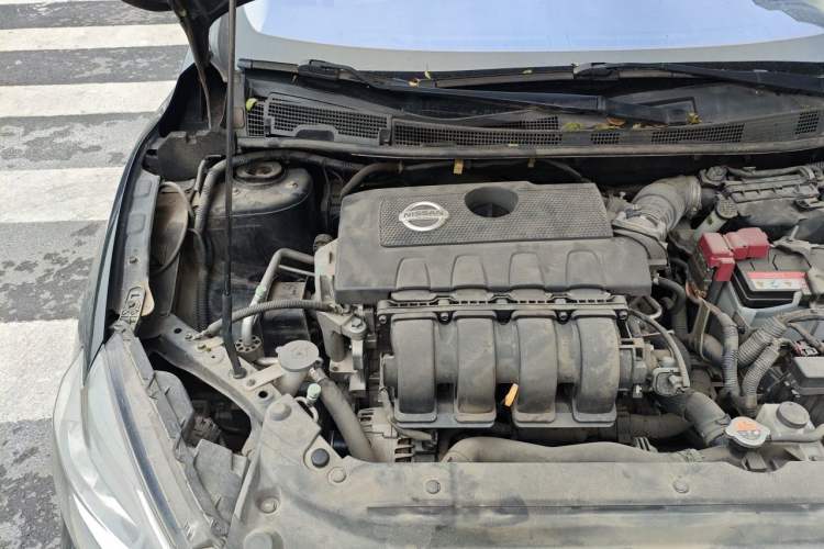 Used Nissan Sylphy 2016 1.8XL CVT Luxury Edition Engine Bay Right