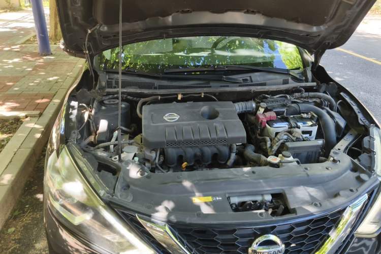 Used Nissan Sylphy 2016 1.6XV CVT Smart Enjoyment Version Engine Bay Right