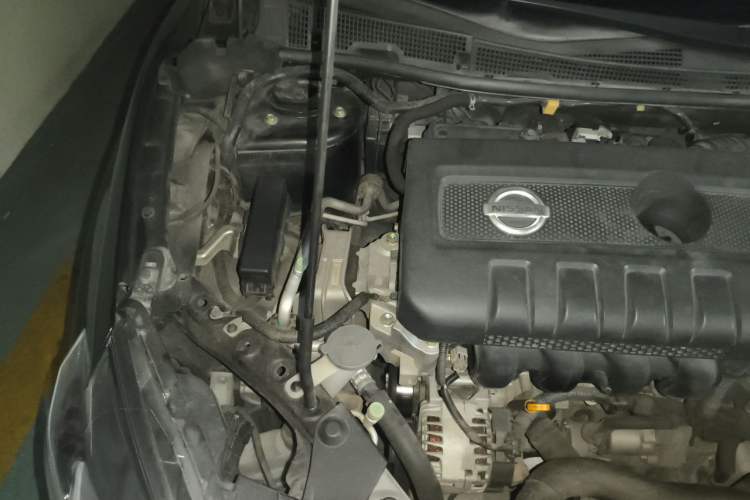 Used Nissan Sylphy 2016 1.6 XL CVT Deluxe Edition Engine Bay Right