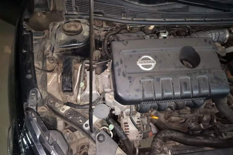 Used Nissan Sylphy 2016 1.6XV CVT Smart Enjoyment Version Engine Bay Right