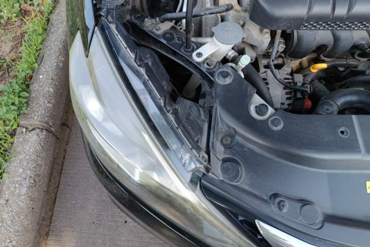 Used Nissan Sylphy 2016 1.6 XL CVT Luxury Edition Engine Bay Right