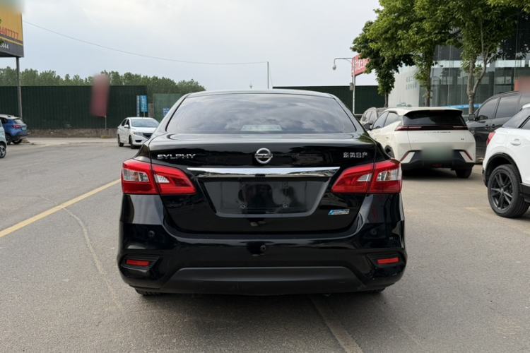 Used Nissan Sylphy 2016 1.6 XL CVT Luxury Edition Exterior 1