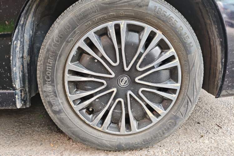 Used Nissan Sylphy 2016 Classic 1.6XE Manual Comfort Edition Exterior 1