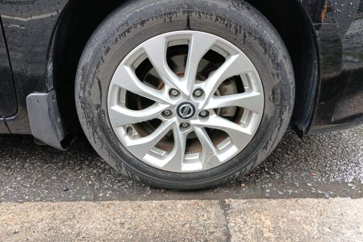Used Nissan Sylphy 2016 1.6 XL CVT Luxury Edition Exterior 1
