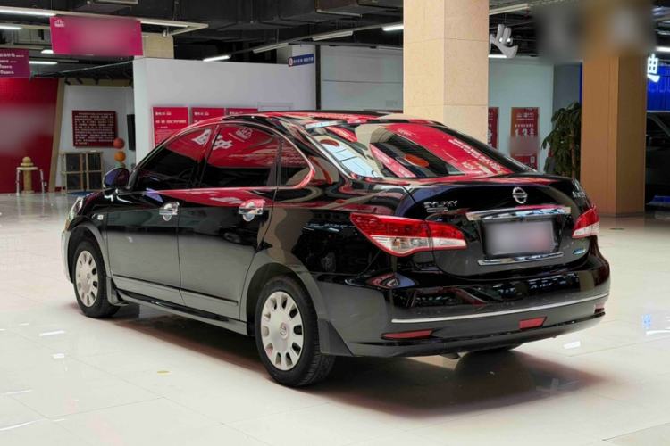 Used Nissan Sylphy 2016 Classic 1.6XE Manual Comfort Edition Exterior 1