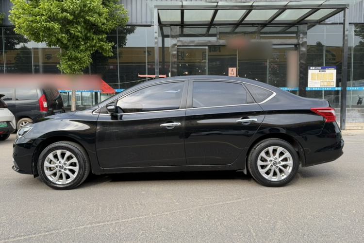 Used Nissan Sylphy 2016 1.6 XL CVT Luxury Edition Exterior 2