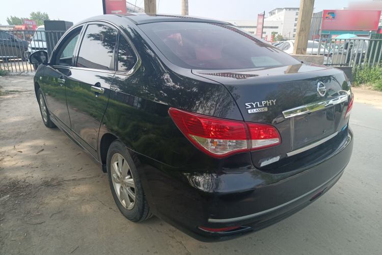 Used Nissan Sylphy 2016 Classic 1.6XE Manual Leading Edition Exterior 2