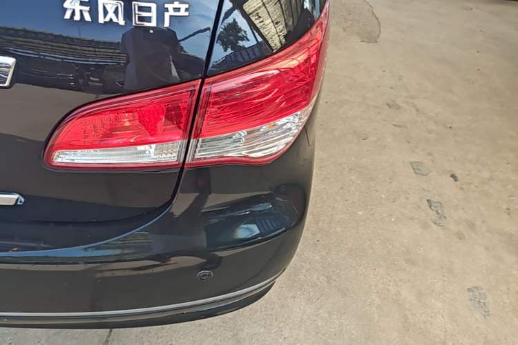 Used Nissan Sylphy 2016 Classic 1.6XE Automatic Leading Edition Exterior 3