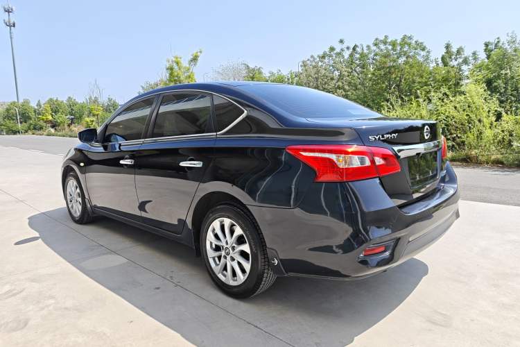 Used Nissan Sylphy 2016 1.6XE CVT Comfort Edition Exterior 4