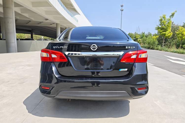 Used Nissan Sylphy 2016 1.6XE CVT Comfort Edition Exterior 5