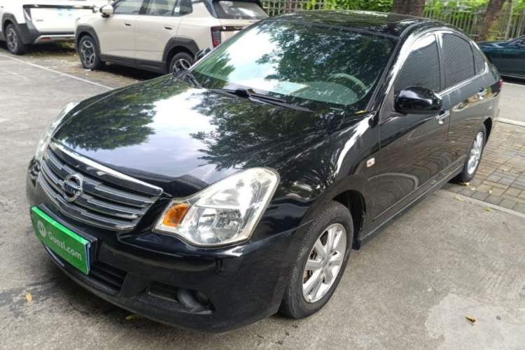 Used Nissan Sylphy 2016 Classic 1.6XE Automatic Leading Edition Exterior 5