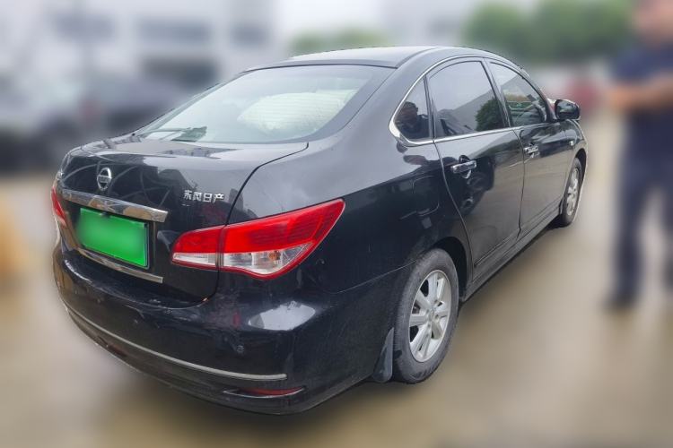 Used Nissan Sylphy 2016 Classic 1.6XE Automatic Leading Edition Exterior 5