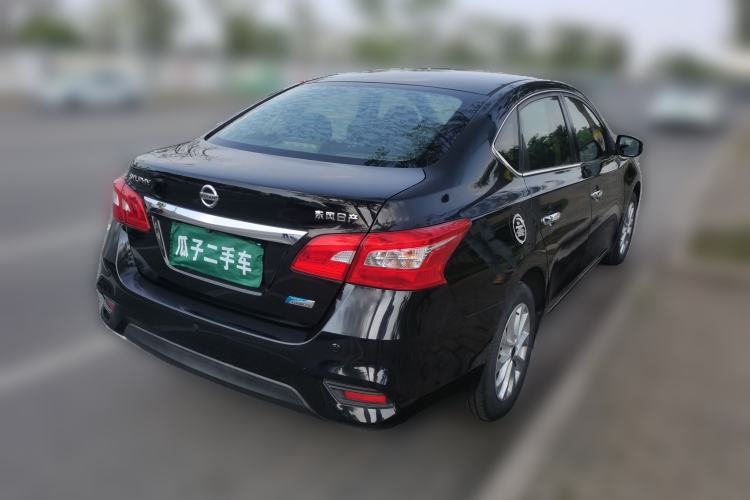Used Nissan Sylphy 2016 Classic 1.6 XL Automatic Luxury Edition Exterior 5