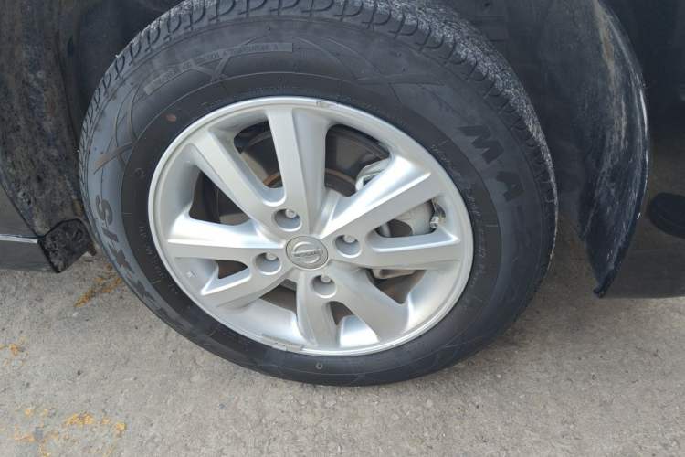 Used Nissan Sylphy 2016 Classic 1.6XE Manual Leading Edition Exterior 7