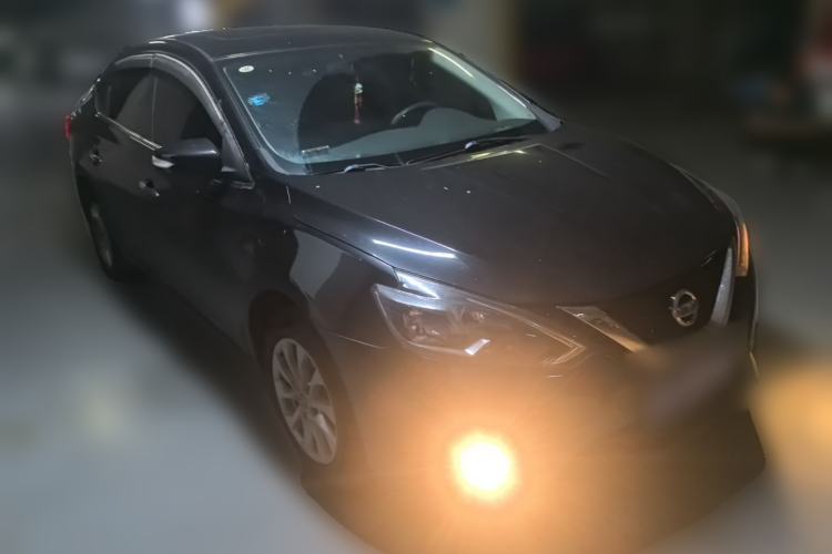 Used Nissan Sylphy 2016 1.6 XL CVT Deluxe Edition Front Right 45 Deg