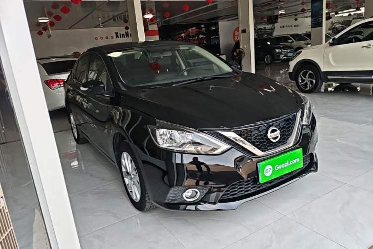 Used Nissan Sylphy 2016 1.6 XL Manual Luxury Edition Front Right 45 Deg