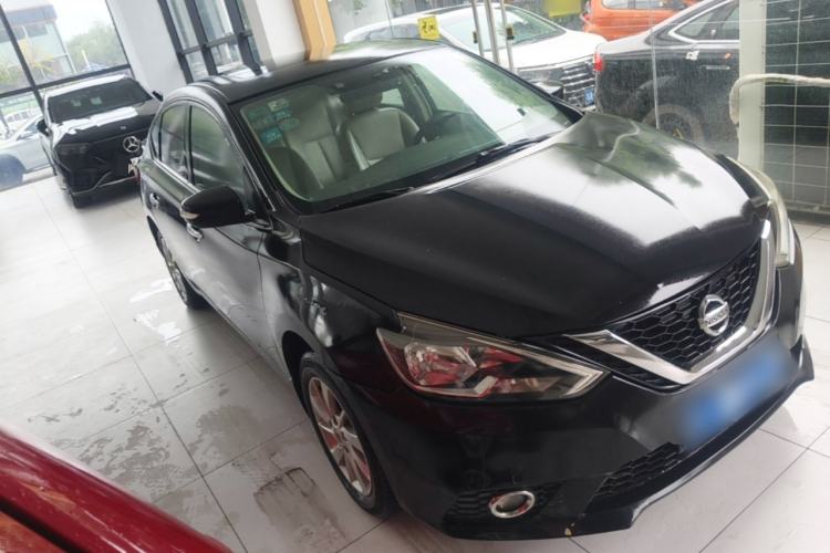Used Nissan Sylphy 2016 1.6 XL CVT Luxury Edition Front Right 45 Deg