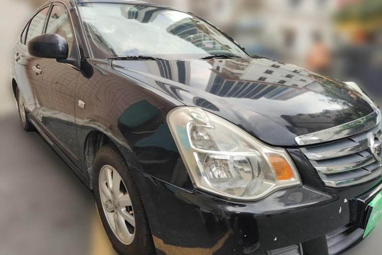 Used Nissan Sylphy 2016 1.6XE CVT Comfort Edition Front Right 45 Deg