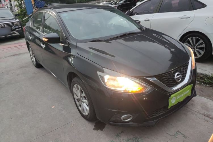 Used Nissan Sylphy 2016 1.6 XL CVT Deluxe Edition Front Right 45 Deg
