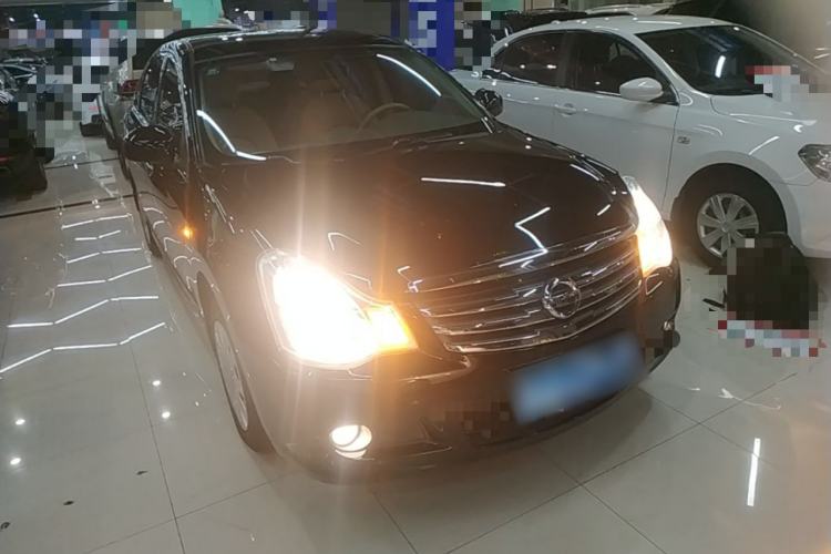 Used Nissan Sylphy 2016 Classic 1.6XE Manual Comfort Edition Front Right 45 Deg