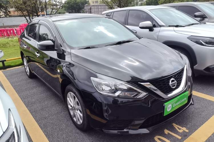 Used Nissan Sylphy 2016 1.6XE CVT Comfort Edition Front Right 45 Deg