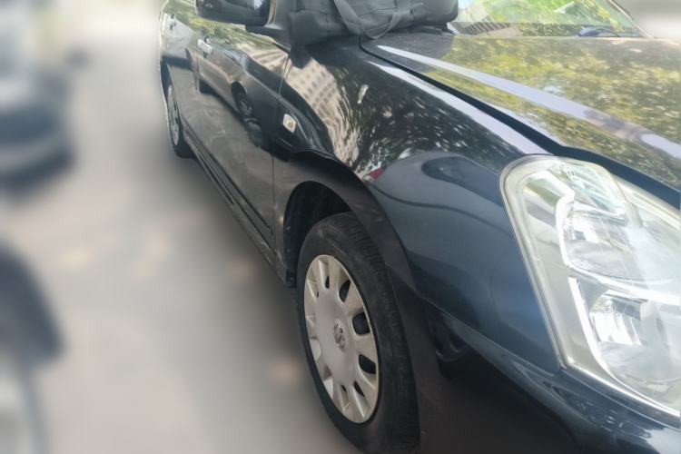 Used Nissan Sylphy 2016 Classic 1.6XE Automatic Comfort Edition Front Right 45 Deg