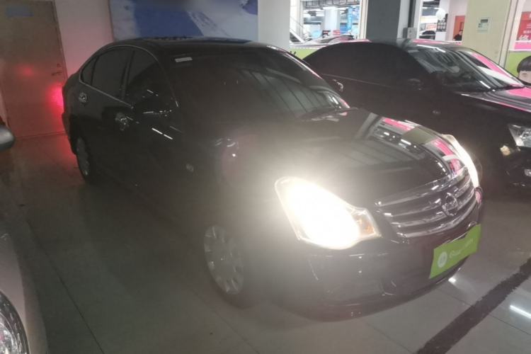Used Nissan Sylphy 2016 Classic 1.6XE Manual Comfort Edition Front Right 45 Deg