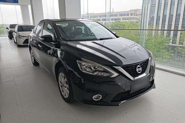 Used Nissan Sylphy 2016 1.6 XL CVT Luxury Edition Front Right 45 Deg