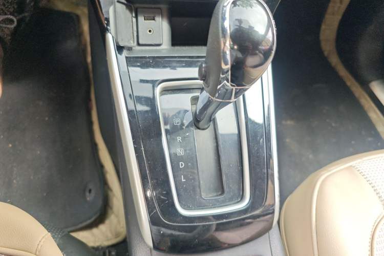 Used Nissan Sylphy 2016 1.6XV CVT Smart Enjoyment Version Gear Lever