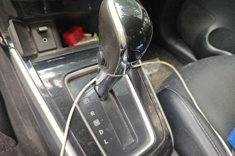 Used Nissan Sylphy 2016 1.6 XL CVT Luxury Edition Gear Lever