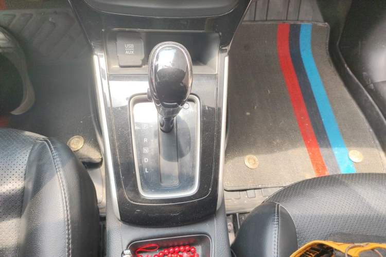 Used Nissan Sylphy 2016 1.6 XL CVT Luxury Edition Gear Lever