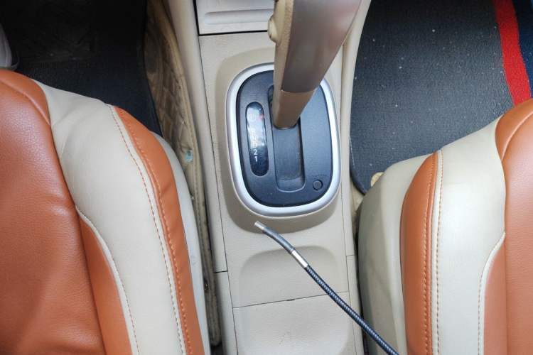 Used Nissan Sylphy 2016 Classic 1.6XE Automatic Comfort Edition Gear Lever