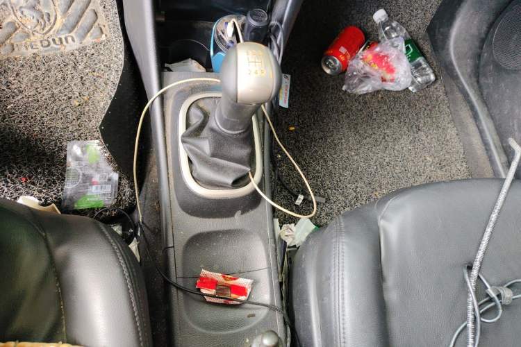 Used Nissan Sylphy 2016 Classic 1.6XE Manual Leading Edition Gear Lever