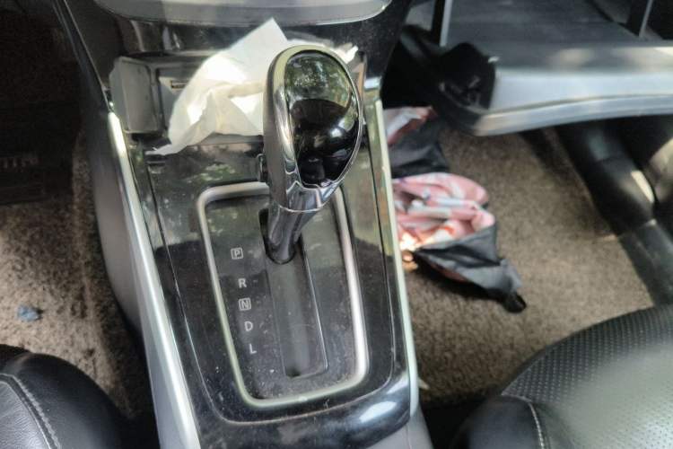 Used Nissan Sylphy 2016 1.6XV CVT Smart Enjoyment Version Gear Lever