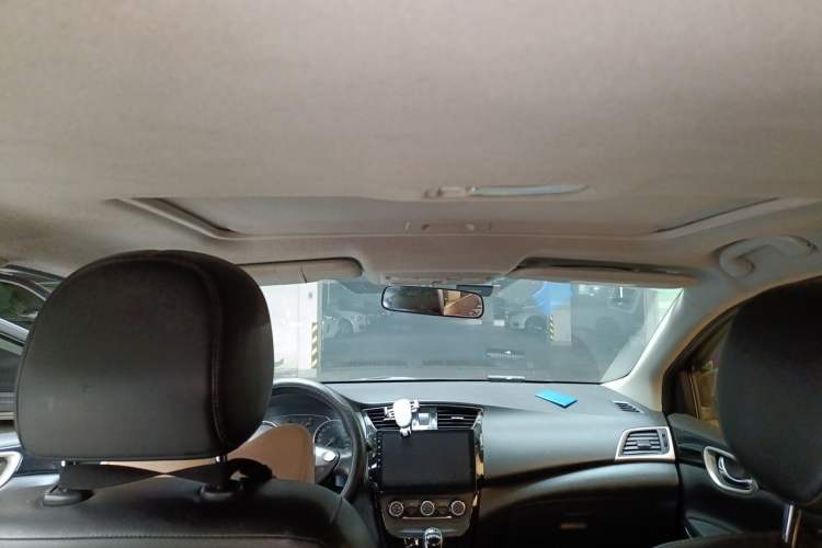 Used Nissan Sylphy 2016 1.6 XL CVT Deluxe Edition Headliner