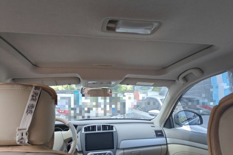 Used Nissan Sylphy 2016 Classic 1.6XE Manual Leading Edition Headliner