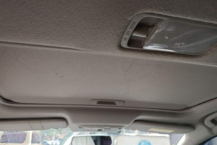 Used Nissan Sylphy 2016 1.6XV CVT Smart Enjoyment Version Headliner