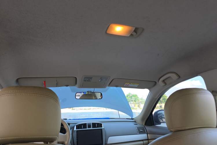 Used Nissan Sylphy 2016 Classic 1.6XE Automatic Comfort Edition Headliner