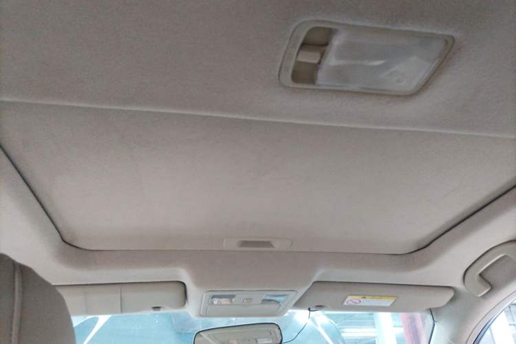 Used Nissan Sylphy 2016 Classic 1.6XE Automatic Leading Edition Headliner