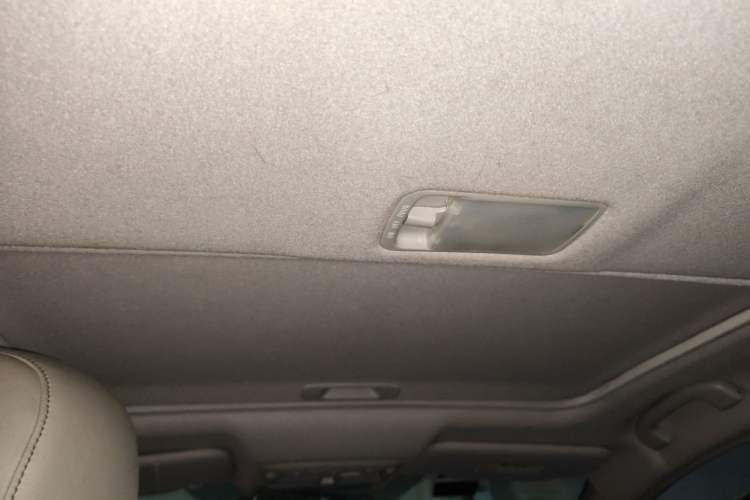 Used Nissan Sylphy 2016 1.6XV CVT Smart Enjoyment Version Headliner