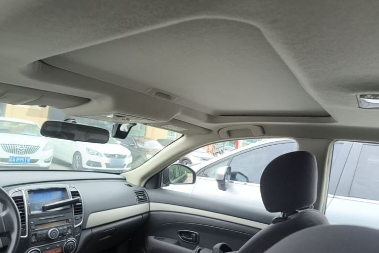 Used Nissan Sylphy 2016 Classic 1.6XE Manual Leading Edition Headliner
