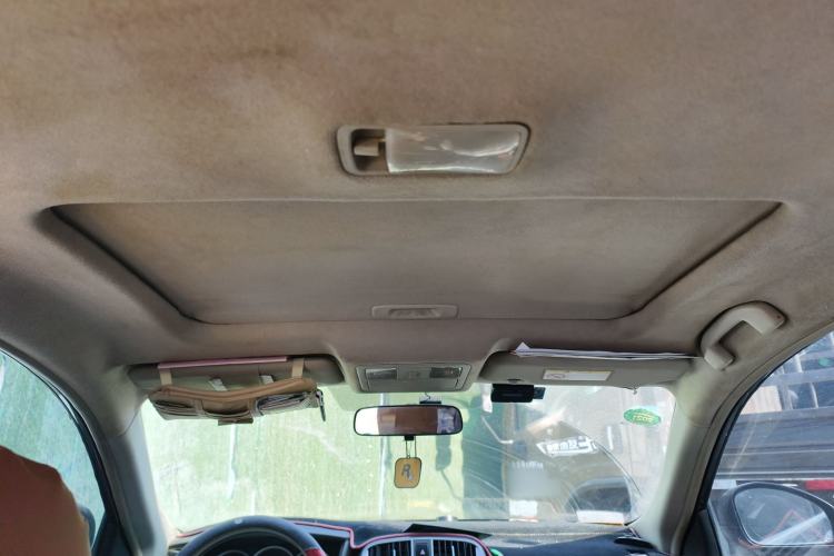 Used Nissan Sylphy 2016 Classic 1.6XL Manual Luxury Edition Headliner