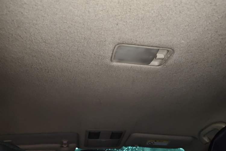 Used Nissan Sylphy 2016 Classic 1.6XE Manual Comfort Edition Headliner