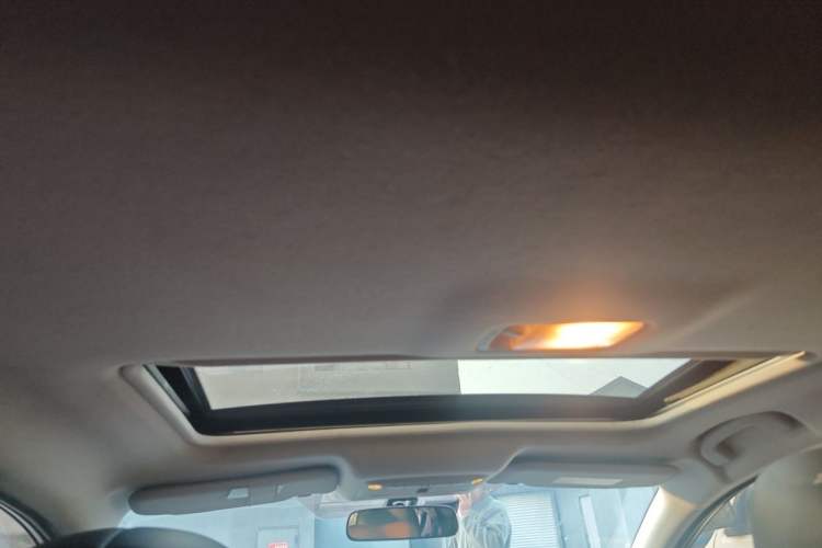 Used Nissan Sylphy 2016 1.6 XL CVT Luxury Edition Headliner